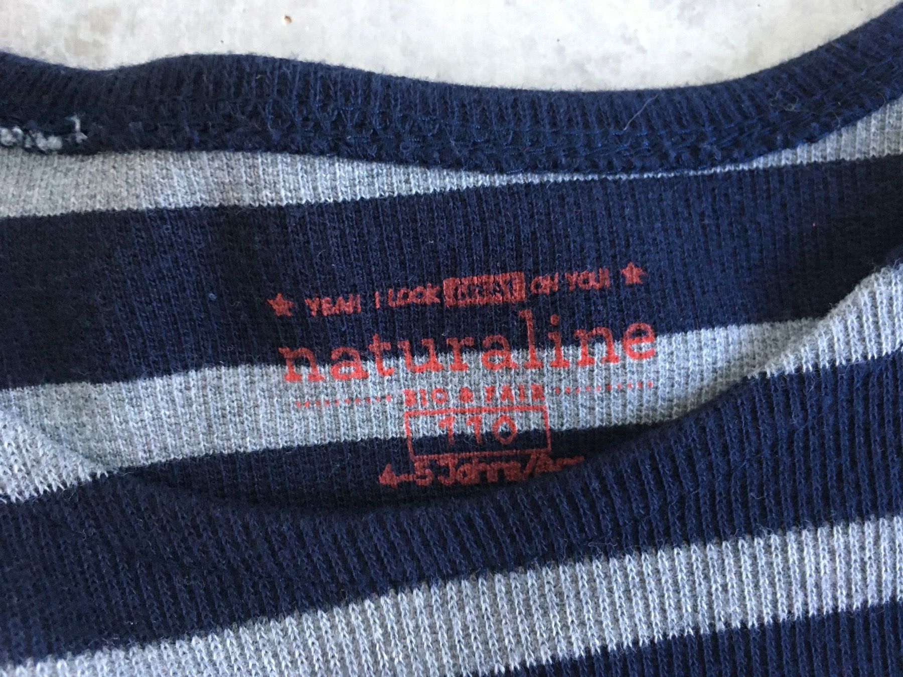 Lotti & Set di vestiti: Kleiderpaket 2 Pullover Gr. 110 Benetton und Naturaline – Nuovo (secondo la descrizione) da Zollikofen venduto da spunk65 5