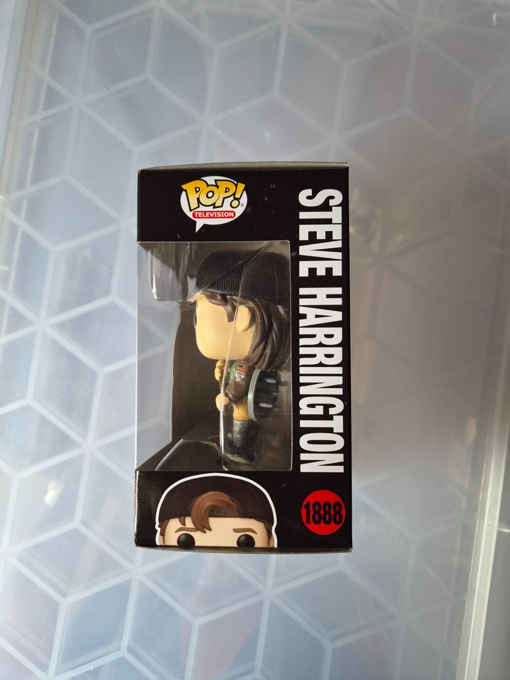 Funko Statuette: Funko Pop Steve Harrington #1888 – Stranger Things – Nuovo e nell'imballaggio originale da Sisseln AG venduto da schenk-figuren 1