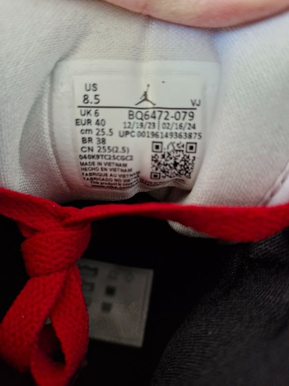 Jordan Chaussures hommes: Nike air jorden Schuhe 40 – D'occasion à Rümlang par rafi012 2