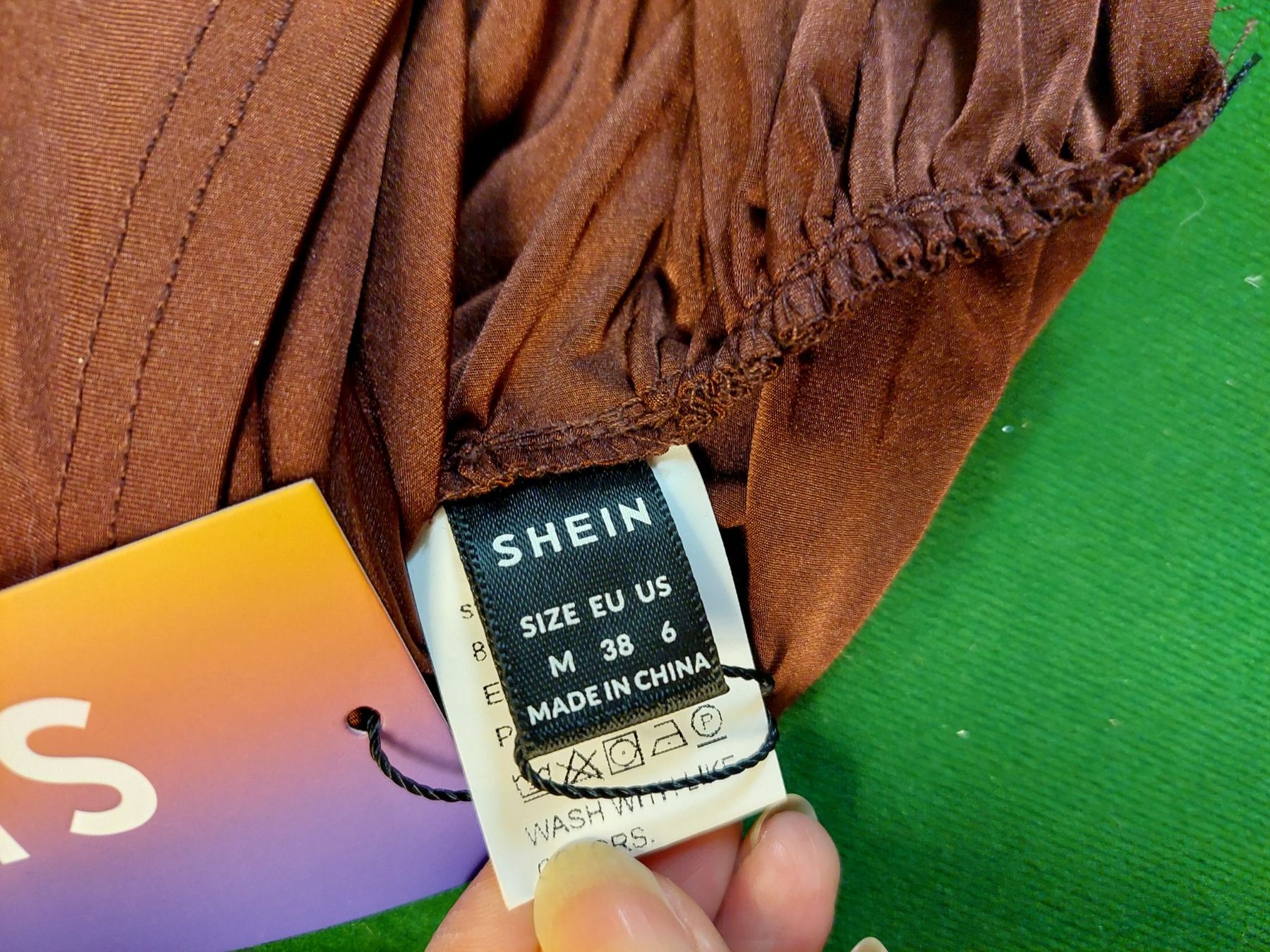 Shein Vestiti: Kleid / Rock – Nuovo (secondo la descrizione) da Wynau venduto da Meysi 1