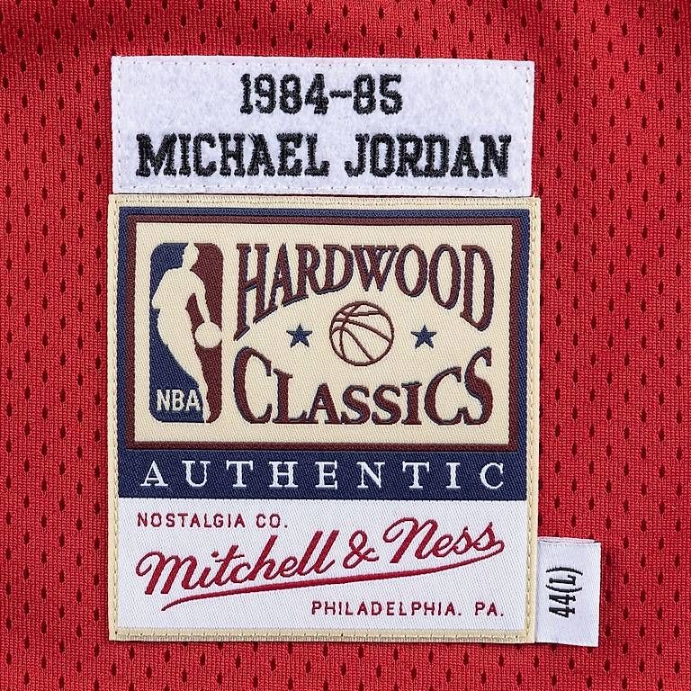 Mitchell & Ness Canottiere & Pantaloni: Michael Jordan, Bulls, 1984-85, Mitchell & Ness – Nuovo e nell'imballaggio originale da Ormalingen venduto da Rune86 4