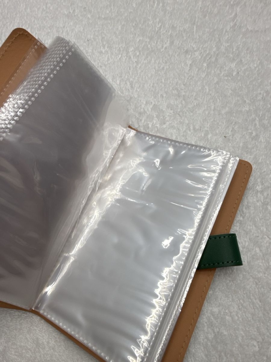 Taschen: Classeur vert pour billets , 15x10 cm, NEUF – Neu und originalverpackt aus Chenens von anasantos90 1