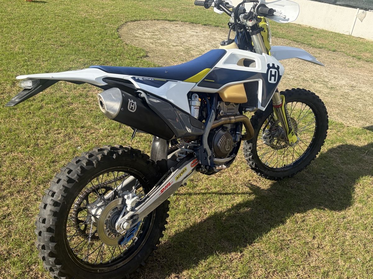 Husqvarna Enduro: Husqvarna FE 250 – D'occasion à osogna par cardoso87 1
