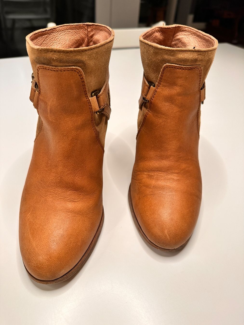 Damenschuhe: Comptoir des Cotonniers Stiefeletten Gr. 38 – Gebraucht aus Meggen von kammann 1