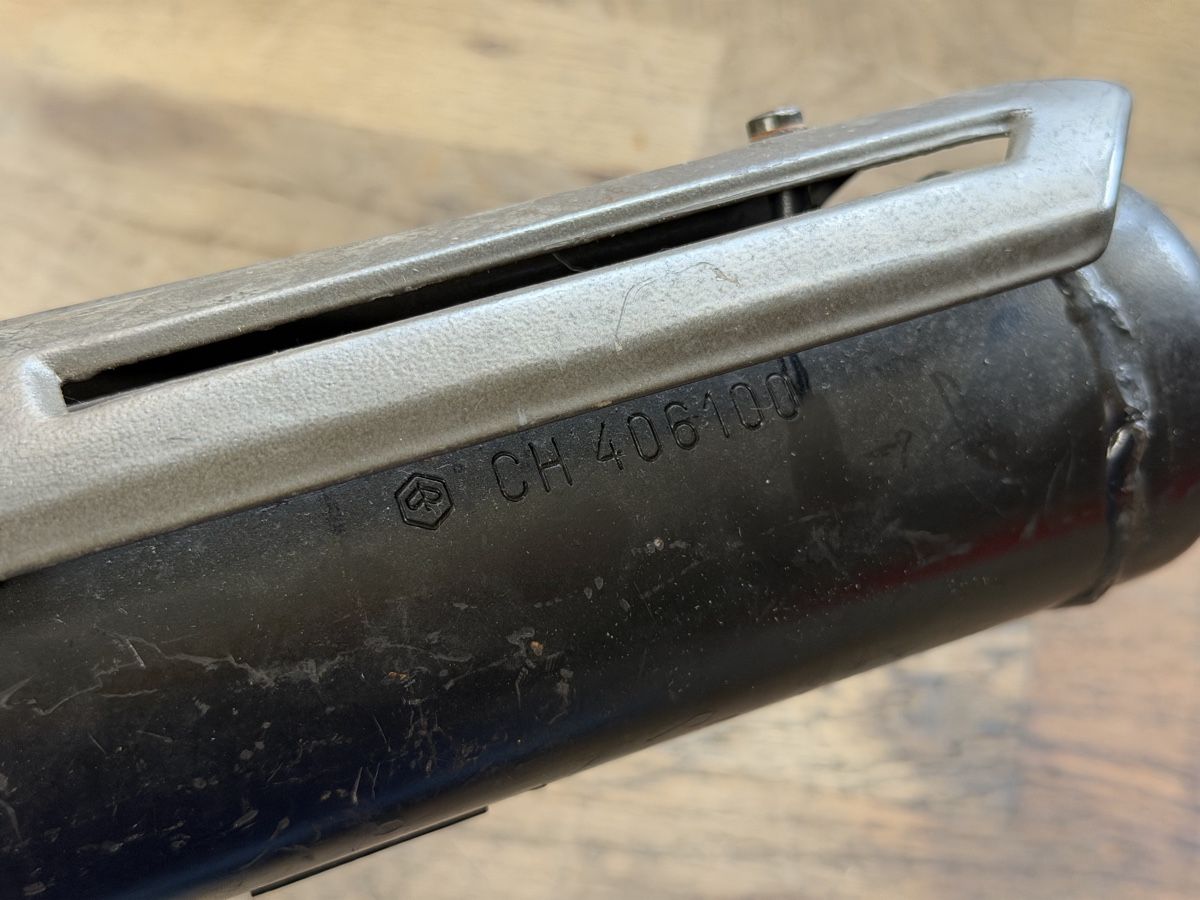Parti ricambio per ciclomotori: Auspuff Piaggio Si Kat 406100 original – Usato da Bolken venduto da si.x.las 2