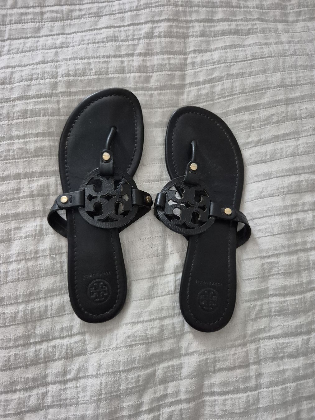 Tory Burch Scarpe da donna: Tory Burch Leder Flip Flop – Usato da Zürich venduto da Enila1977