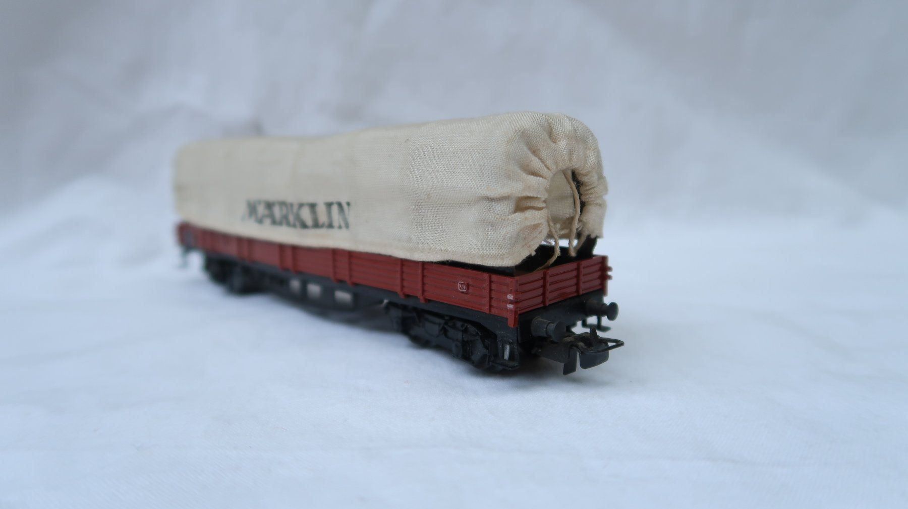 Märklin Modellini di ferrovie: MÄRKLIN Planen-Güterwagen (1) – Usato da Muttenz venduto da Laeckerlihamschter 7