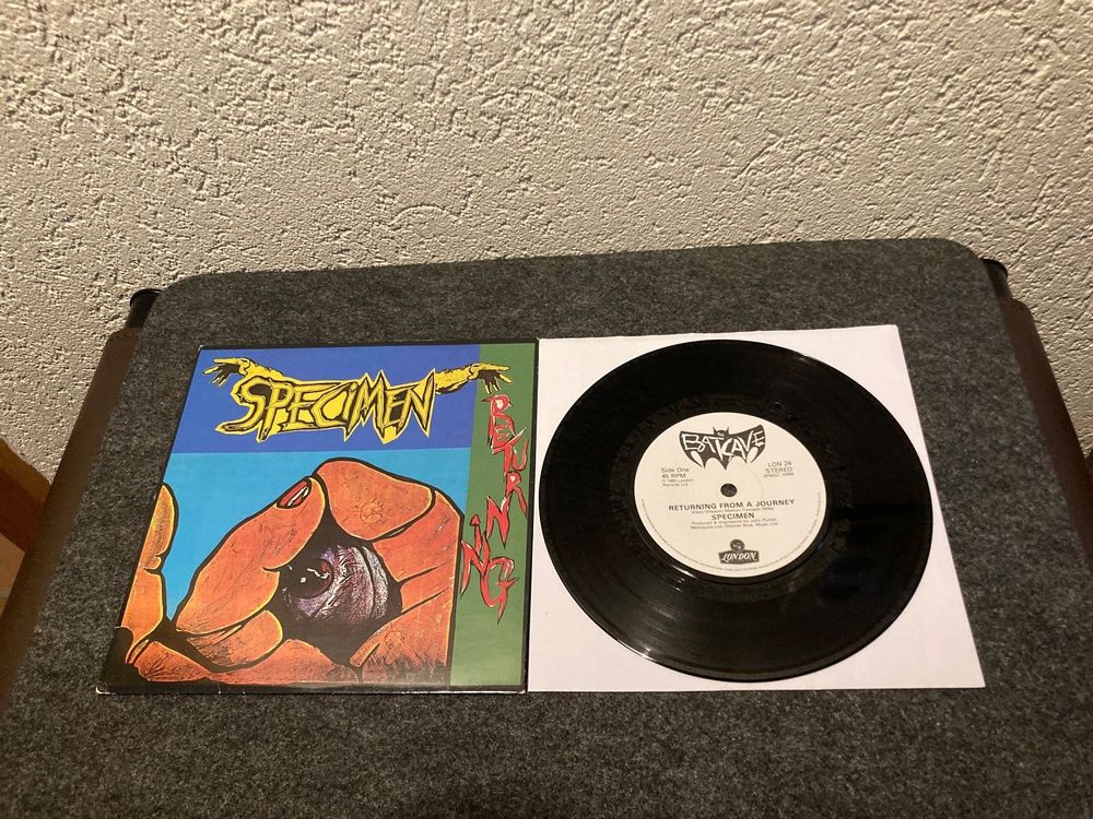 Specimen Returning Kaufen auf Ricardo