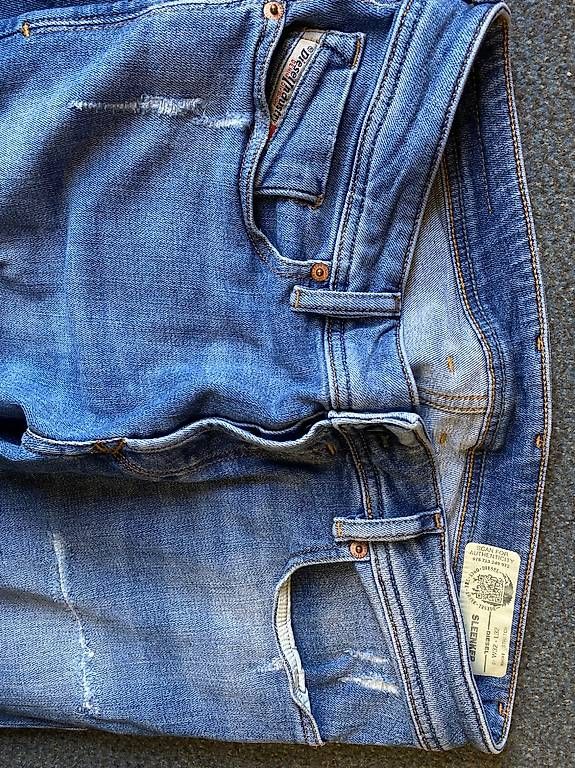 Jeans: DIESEL 2x Jeanshosen – Usato da St. Gallen venduto da Konstanza 2