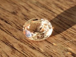 Natürlicher gelber Saphir Ceylon (Sri Lanka) ca. 2.2 ct.