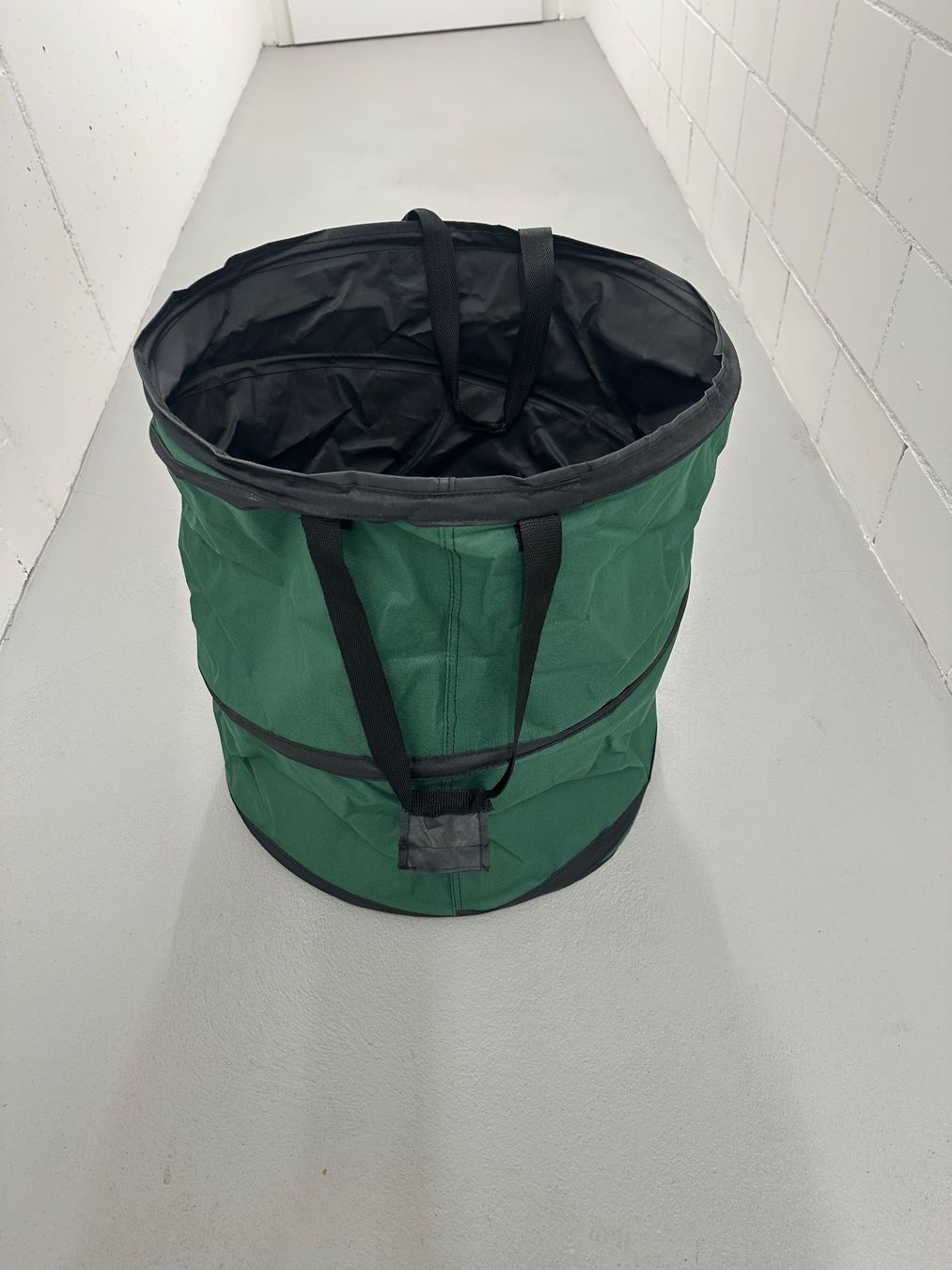 Cestini per rifiuti: Popup Gartensack ca 60 cm hoch – Nuovo (secondo la descrizione) da Romanshorn venduto da Ogum