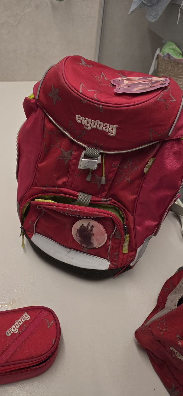 Ergobag Sacs & sacs à dos: ergobag Schulthekset – D'occasion à Rüthi (Rheintal) par jenni02 1