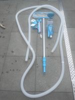 Pool Reinigungsset mit Teleskopstange und Schläuchen