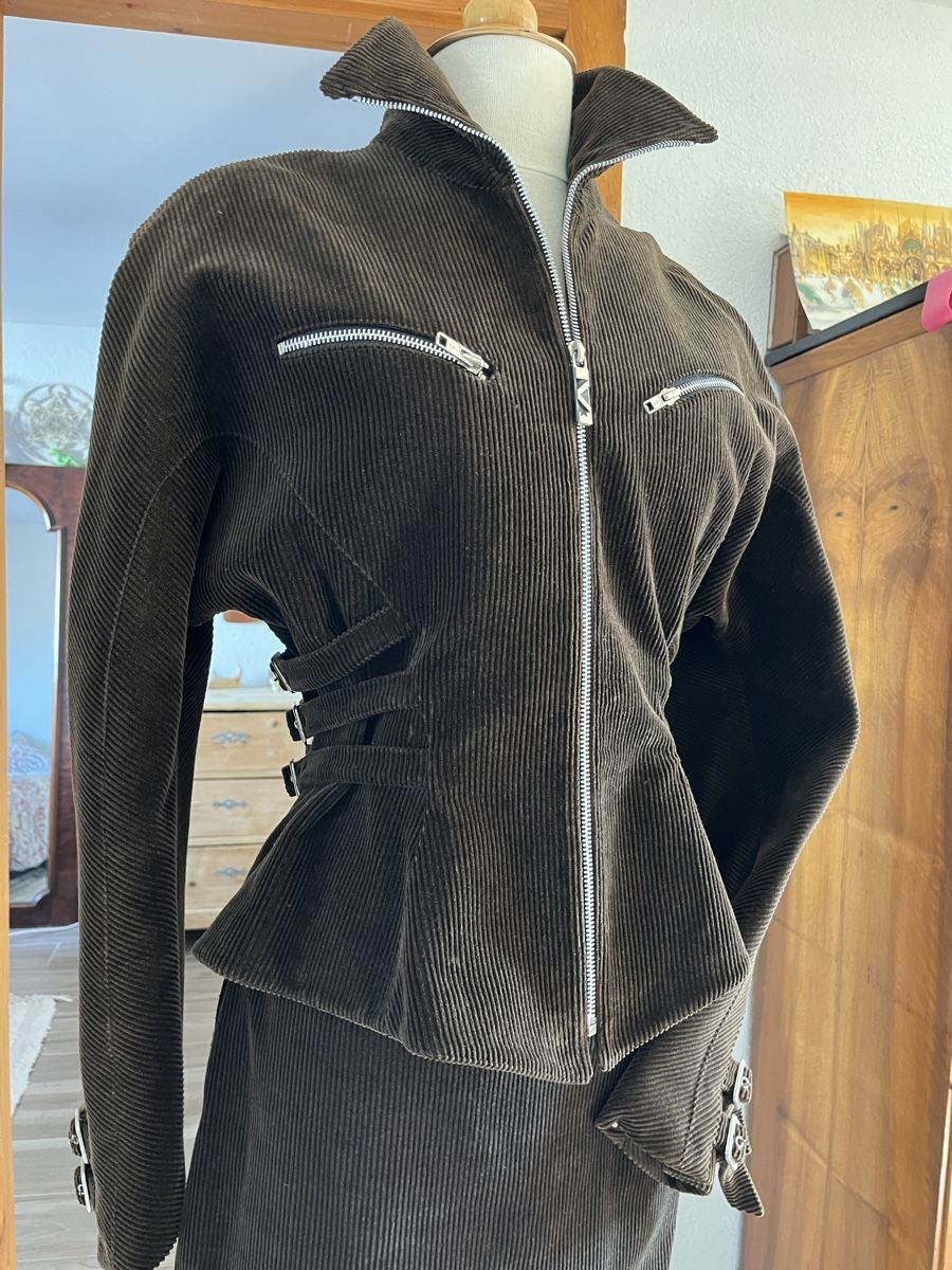 Jacken: Tailleur Thierry Mugler Vintage – Gebraucht aus Euseigne von so.ART 1