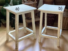Hocker aus Leichtholz weiss, a ist zu haben, b ist VERKAUFT