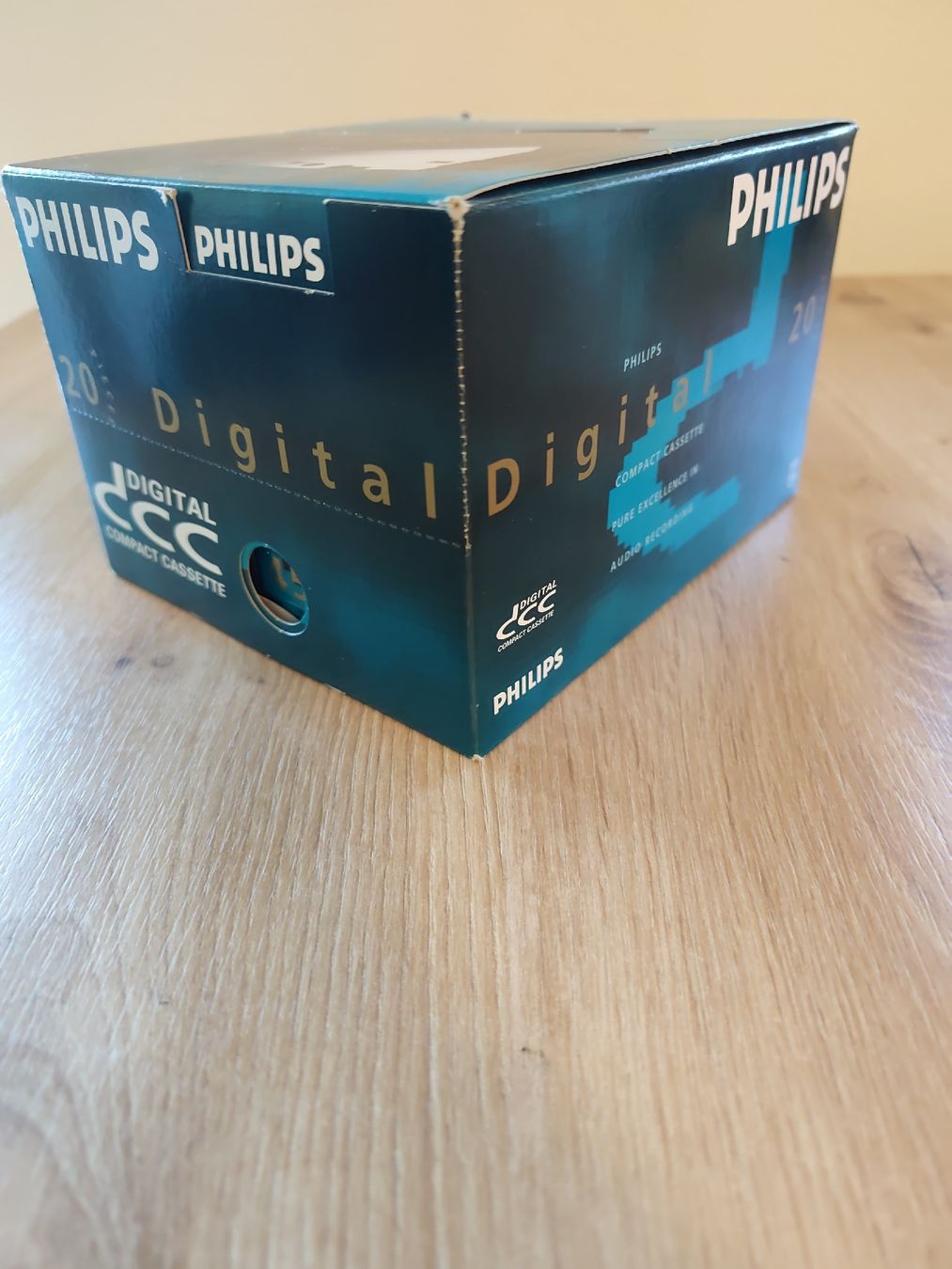 Musicassette: Philips DCC Digital Compact Cassette 20 Pack - New! – Nuovo (secondo la descrizione) da Lausanne venduto da aro_7pwk 2
