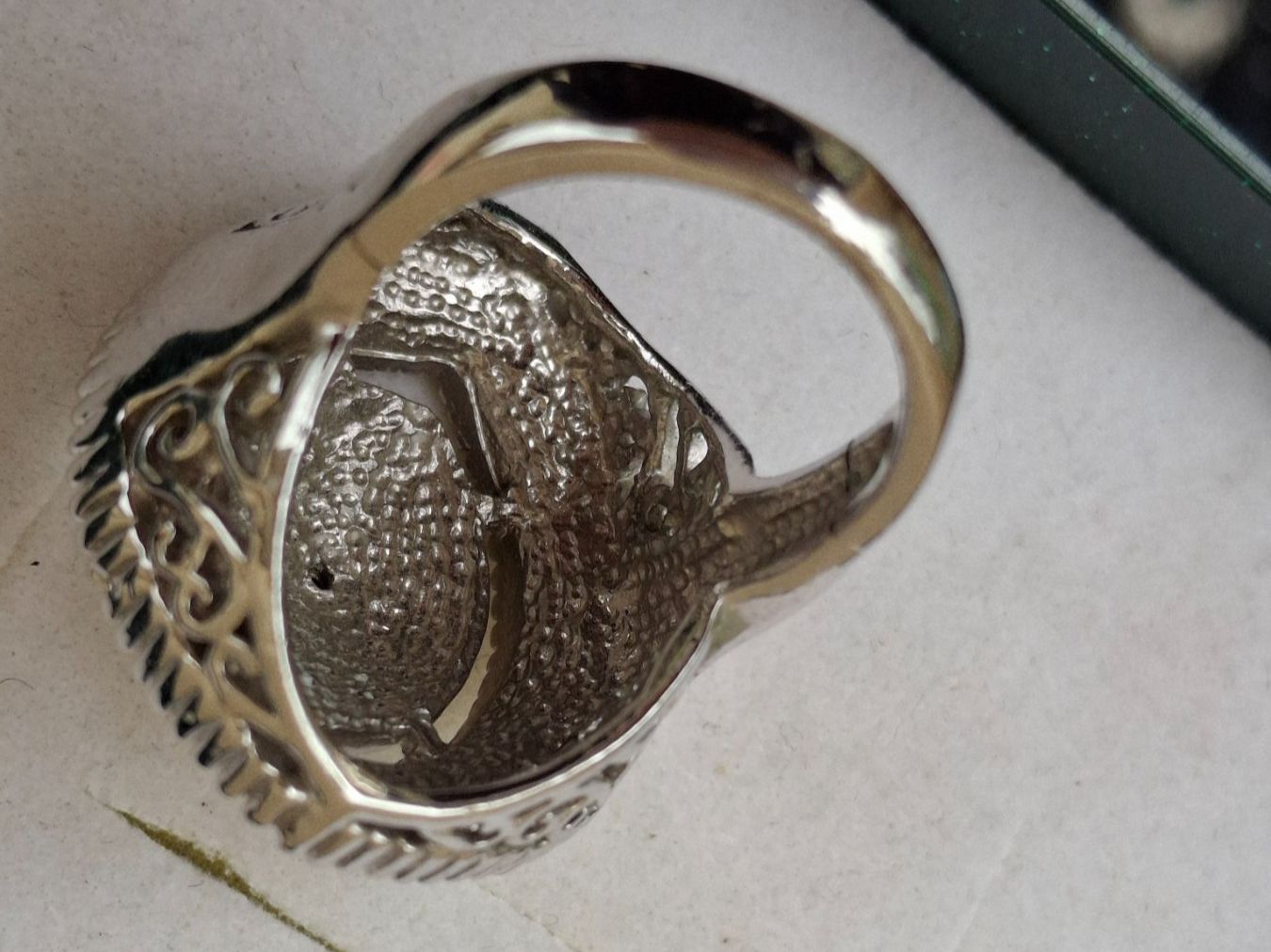 Ringe: Funkelnder Cocktail Ring Oval, Modeschmuck opulent Gr. 18 mm – Gebraucht aus Münchenbuchsee von babilibern 5