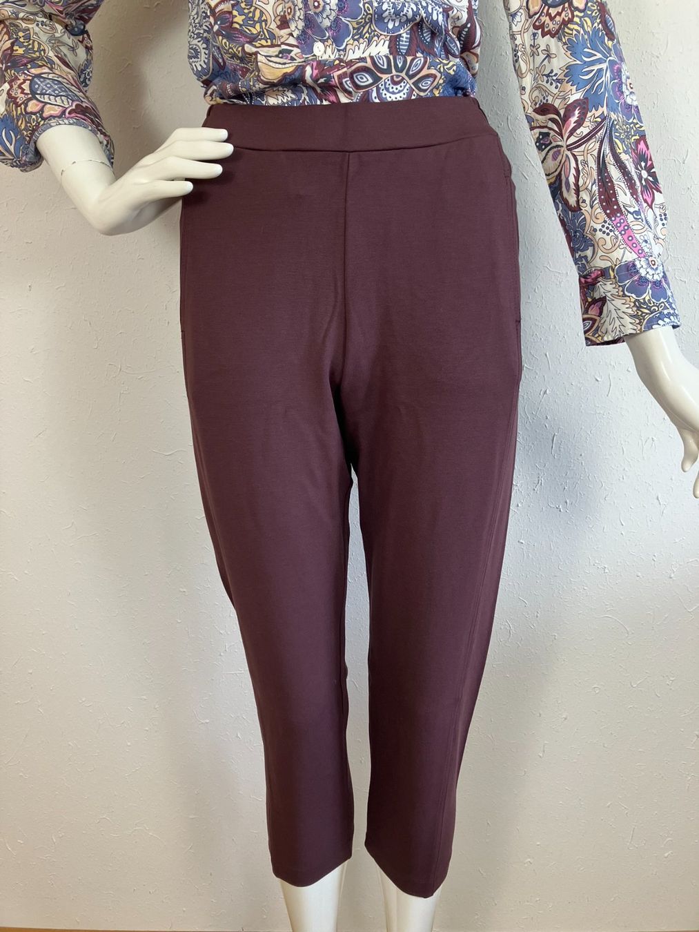 Armedangels Pantalons: Armedangels Joggpants Gr.S – D'occasion à Laupen ZH par kar_lfz6