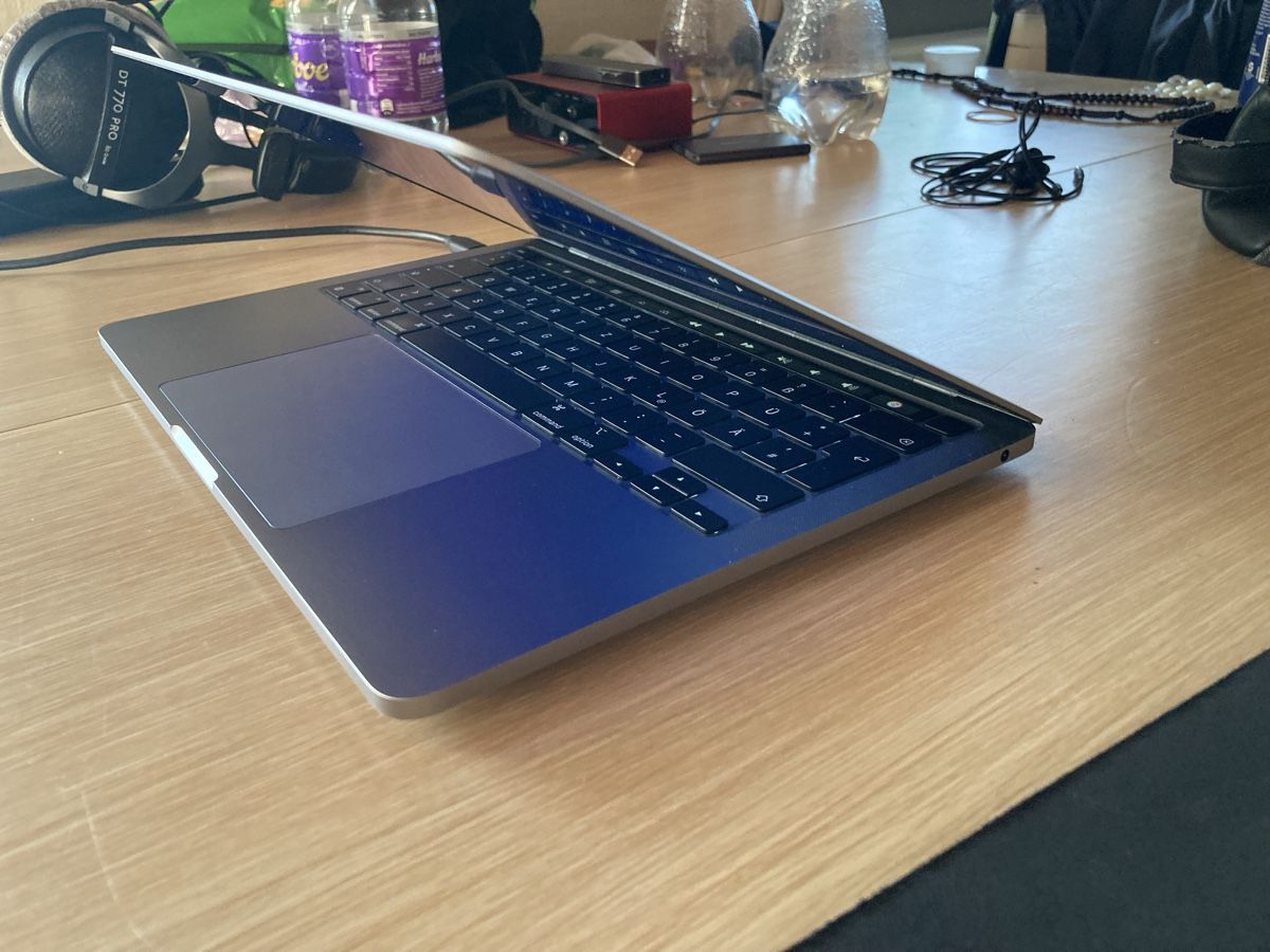 Apple Notebooks: Macbook Pro M1 13 Zoll – Gebraucht aus Brüttisellen von MisterMinister25 1