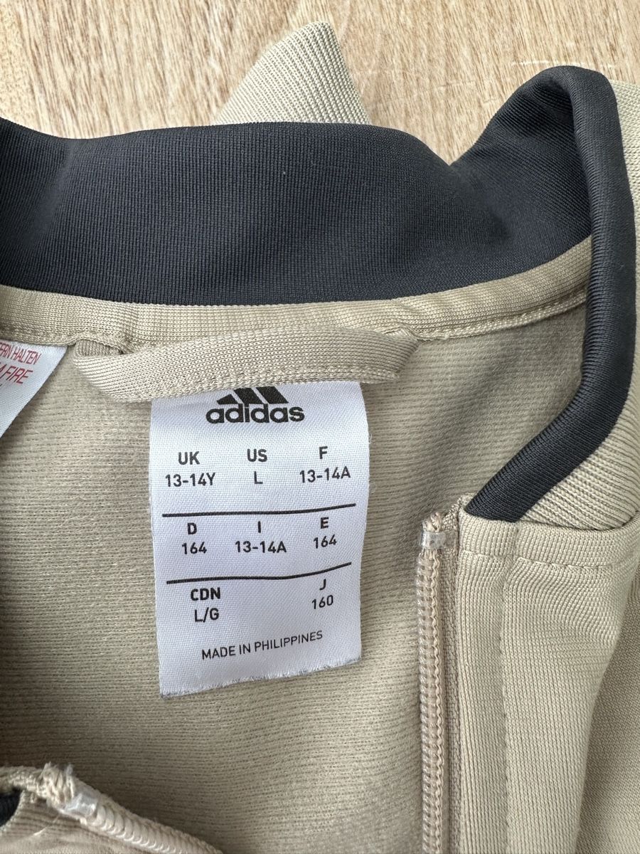 Giacche: Adidas Ajax Amsterdam Fan-Trainingsjacke – Usato da Lachen SZ venduto da shi_22v2 1