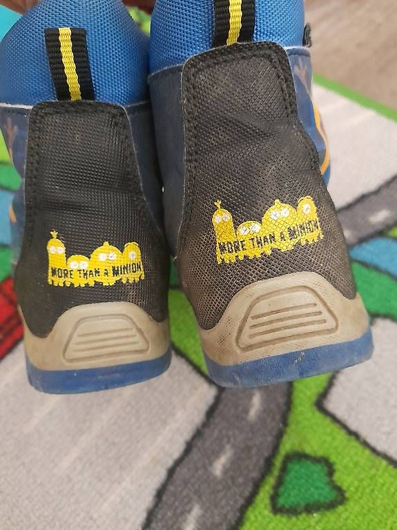 Scarpe per ragazzi: Schuhe Gr. 26 – Usato da Thun venduto da jul_y9lm 2