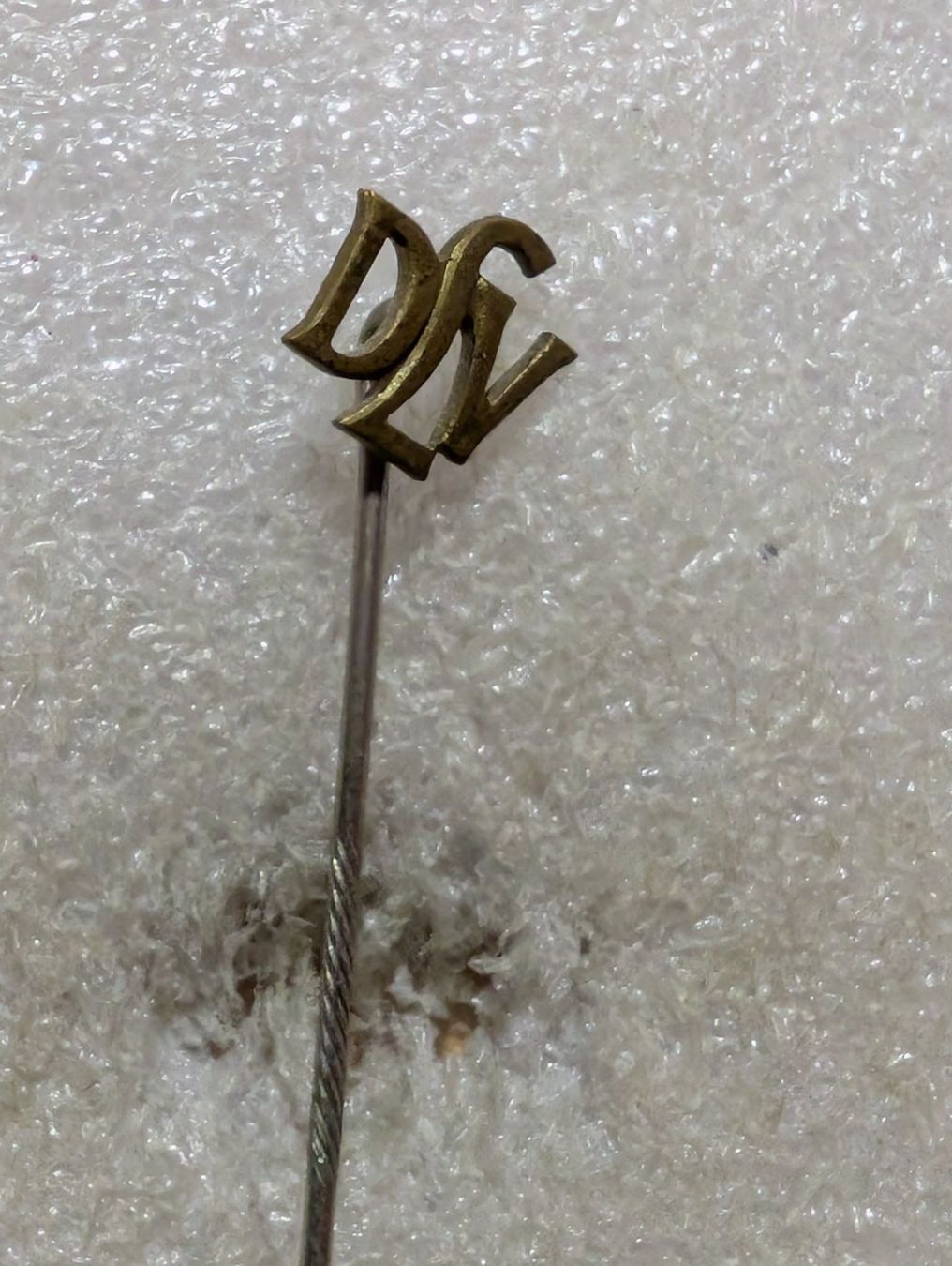 Placchette & Badge: Anstecknadel 39: – Usato da Oppligen venduto da Pin-Fall-Shop