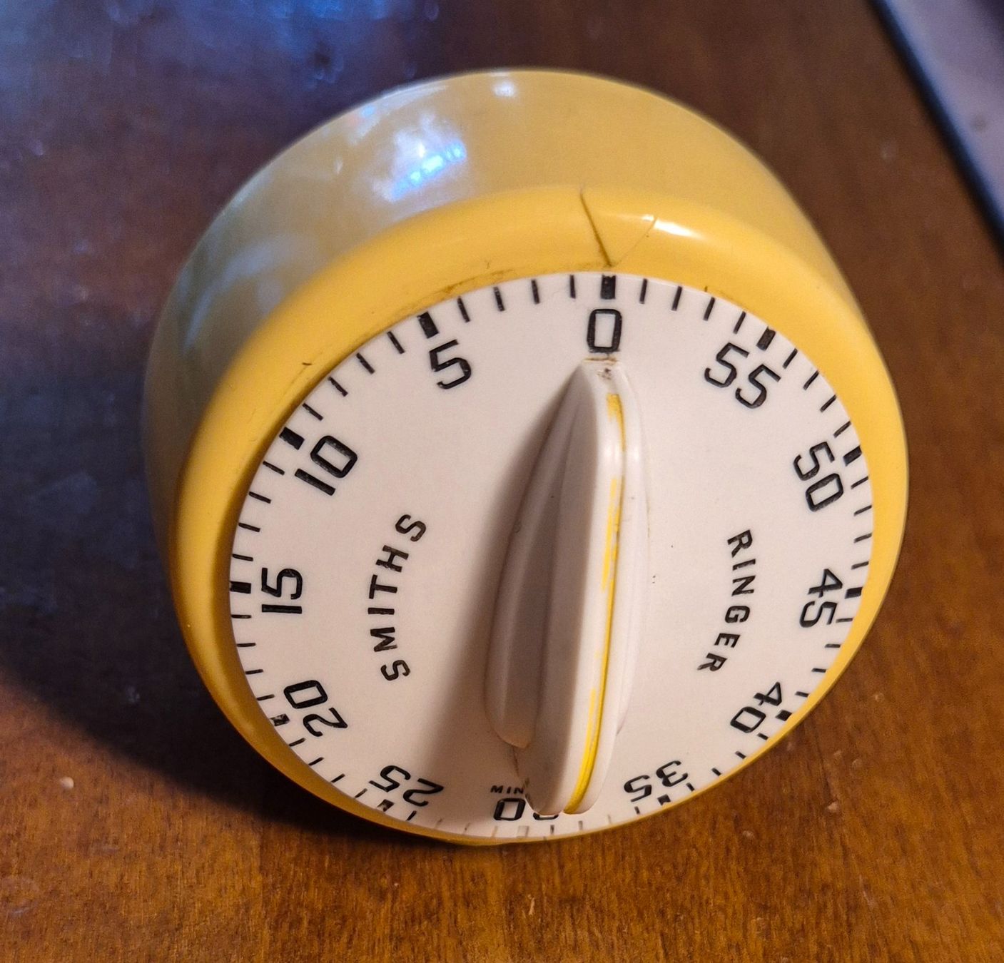 Smiths Orologi: Smiths Küchen Timer 60er Jahre gelb passend zu Rössler – Usato da Neerach venduto da SilliS 1