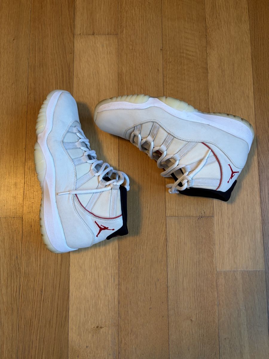 Jordan Scarpe da uomo: Jordan 11 - platinum tint – Usato da Zollikerberg venduto da dcapshop 1