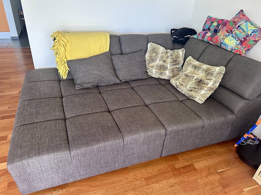 Sofas: Grosses Sofa zu verschenken – Gebraucht aus Adligenswil von ajuga 1