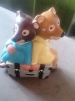 Vintage Spardose Moneybank, Bärenpaar auf Koffer 