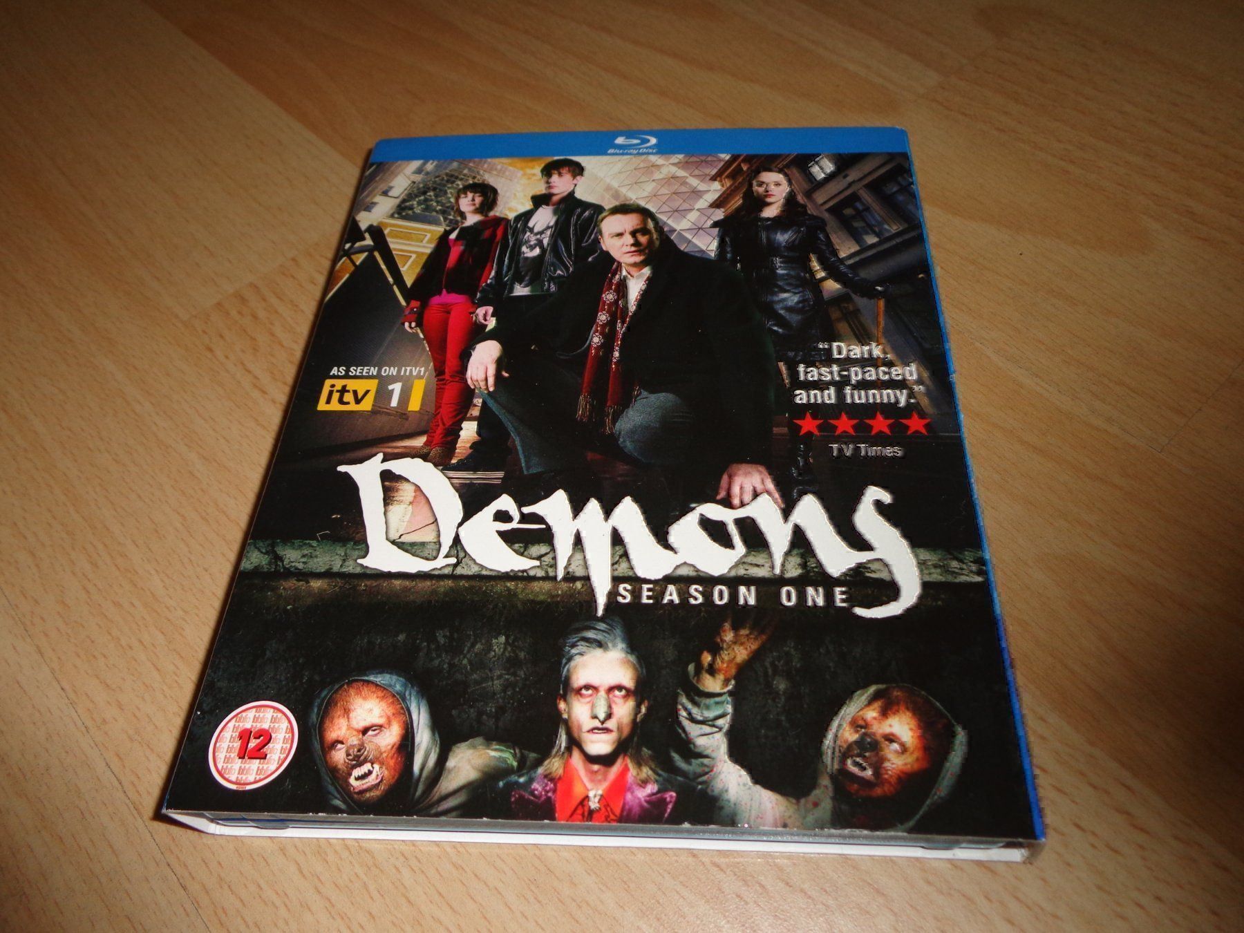 Alle DVDs: Demons - Season One UK-IMPORT – Gebraucht aus Olten von Disc-Ausverkauf