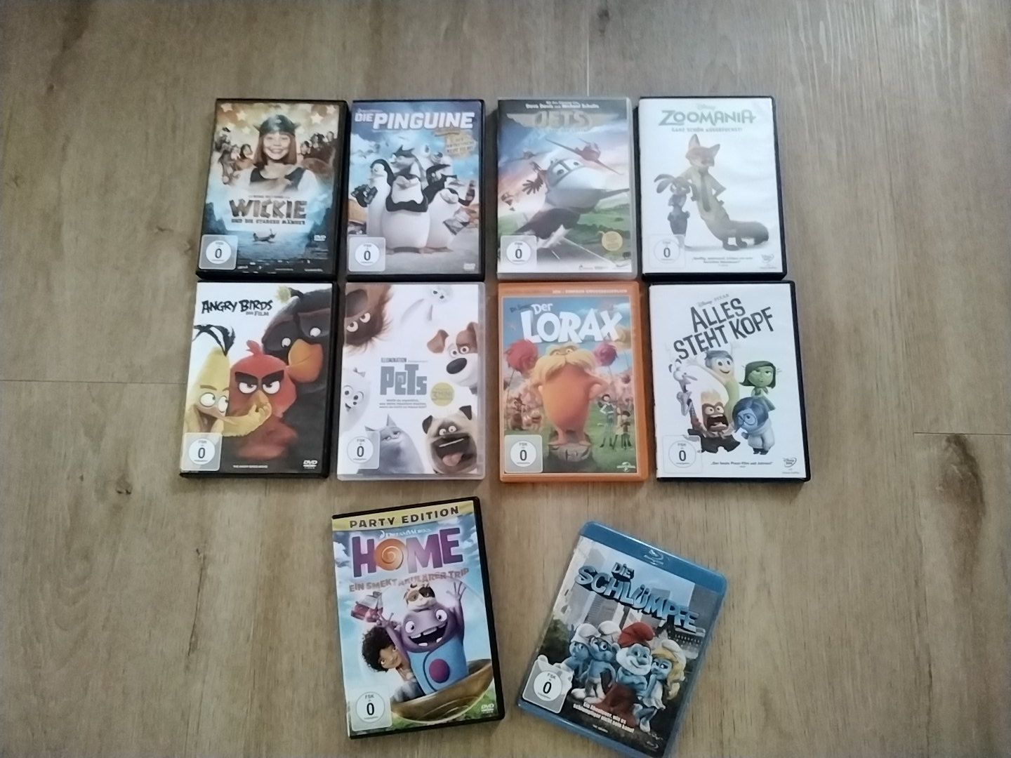 Tutti i DVDs: 9 DVD UND 1 BLURay – Usato da Breitenbach venduto da Luckn