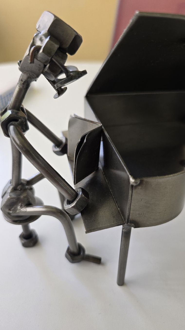 Statuette: Klavierspieler aus Metall – Usato da Zürich venduto da Bauer19 1