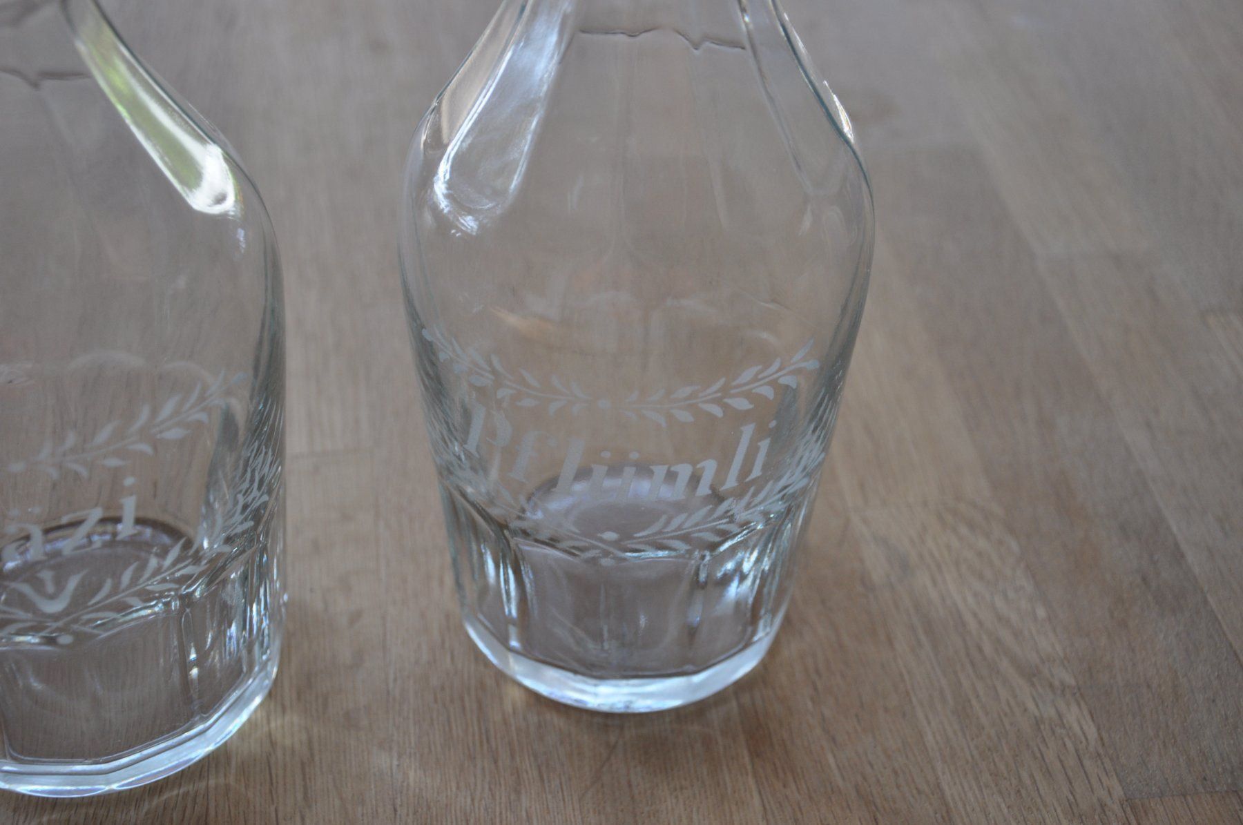 Karaffen: Glas Karaffen 3 stk. zusammen – Gebraucht aus Rothrist von Sheriff94 3