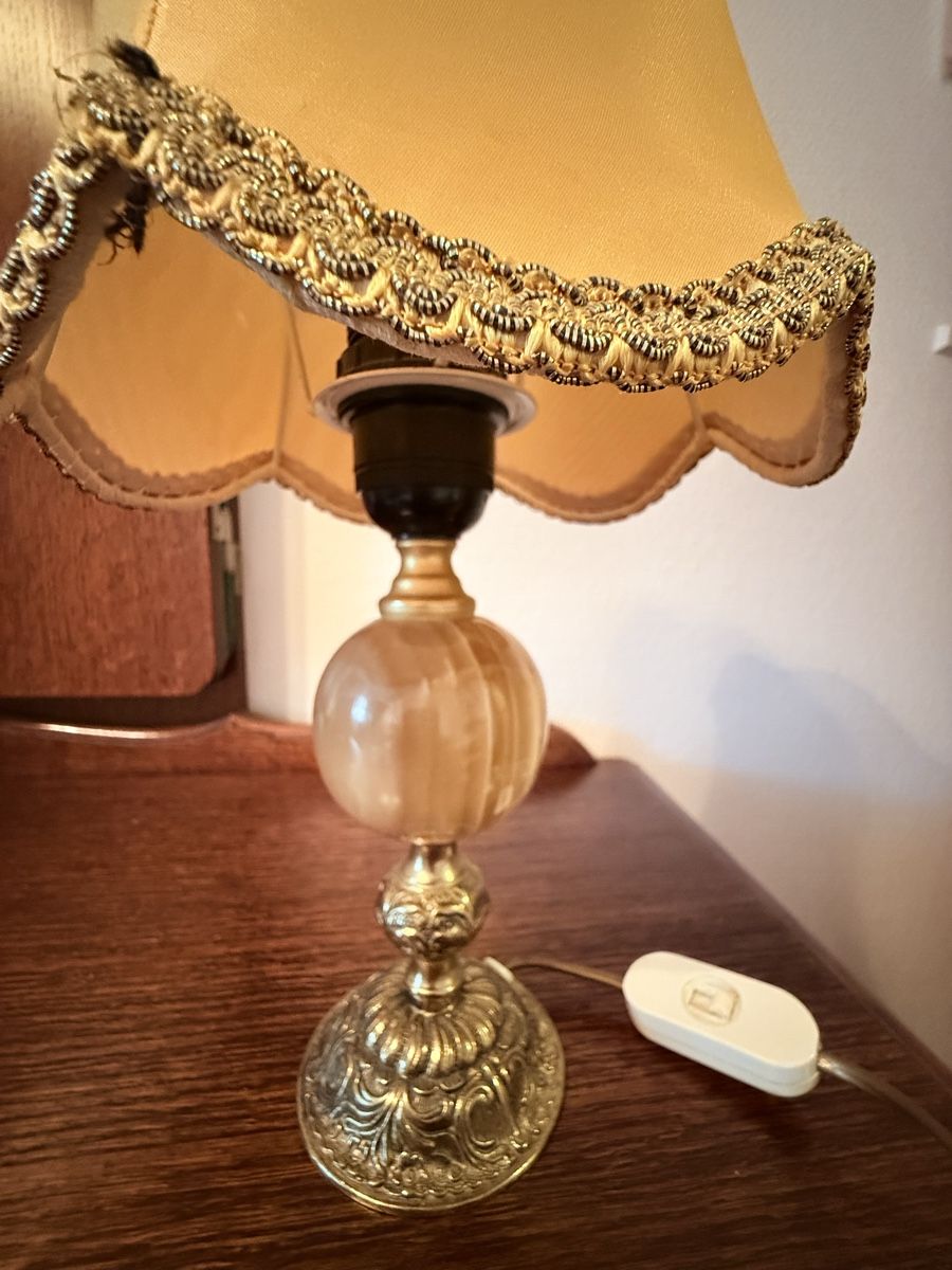 Lampade: 2 lampes de chevet ancienne – Usato da Plan-les-Ouates venduto da val_c6z7 2