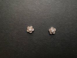 Ohrstecker Blume