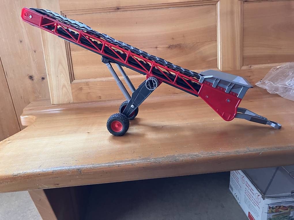 Giocattoli: Bruder Förderband zu Traktor  – Usato da Wald AR venduto da amanimalaika