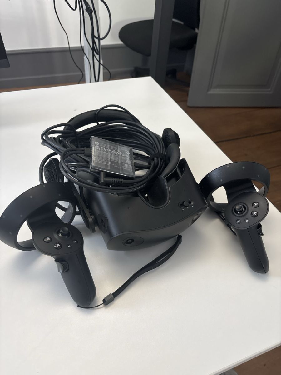 Casque VR: HP Reverb VR headset – D'occasion à Basel par lau_vr2d