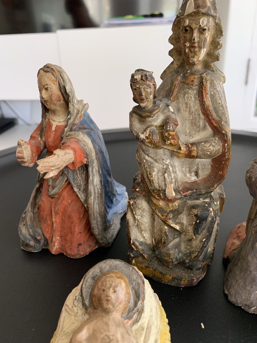 Statuette: Wunderschöne, antike handgeschnitzte Krippenfiguren Set – Usato da Muri AG venduto da cag733 1