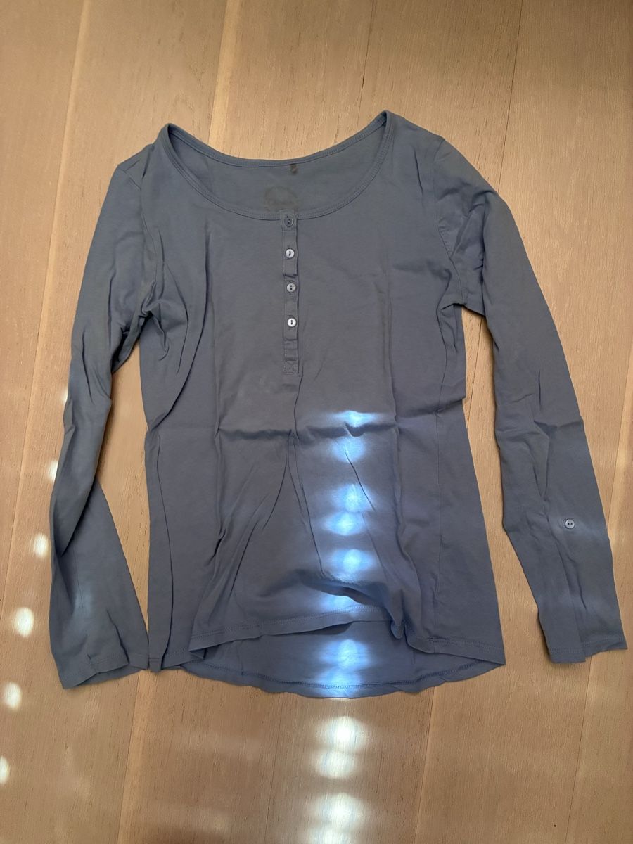 Lotti di vestiti: 8 Damen Basic Oberteile diverse Marken Grösse S/M – Usato da Lostorf venduto da kroeste 8