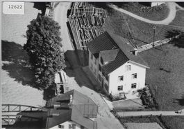 Flugaufnahme Schwanden GL Gasthaus