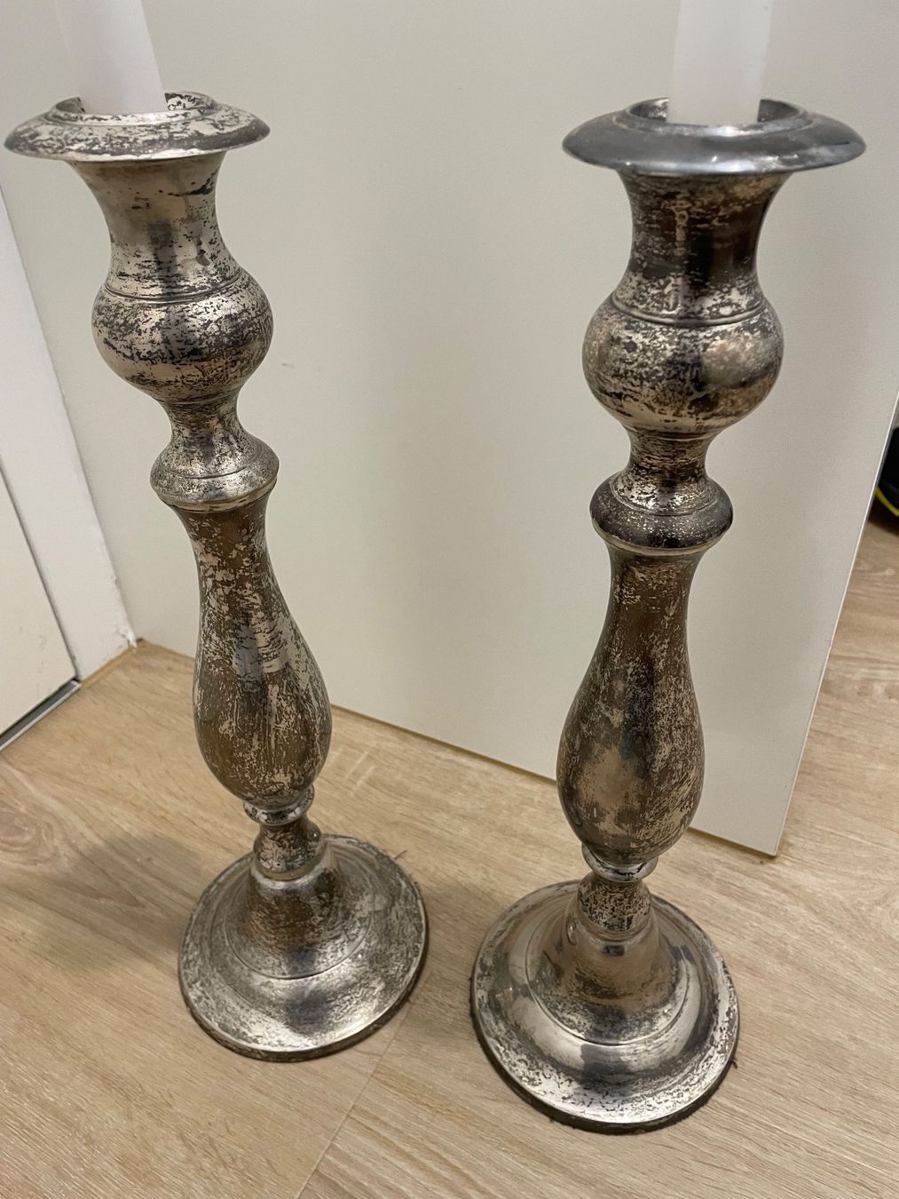 Portacandele: 2schoene Kerzenstaender – Usato da Vaduz venduto da Anabel234 2