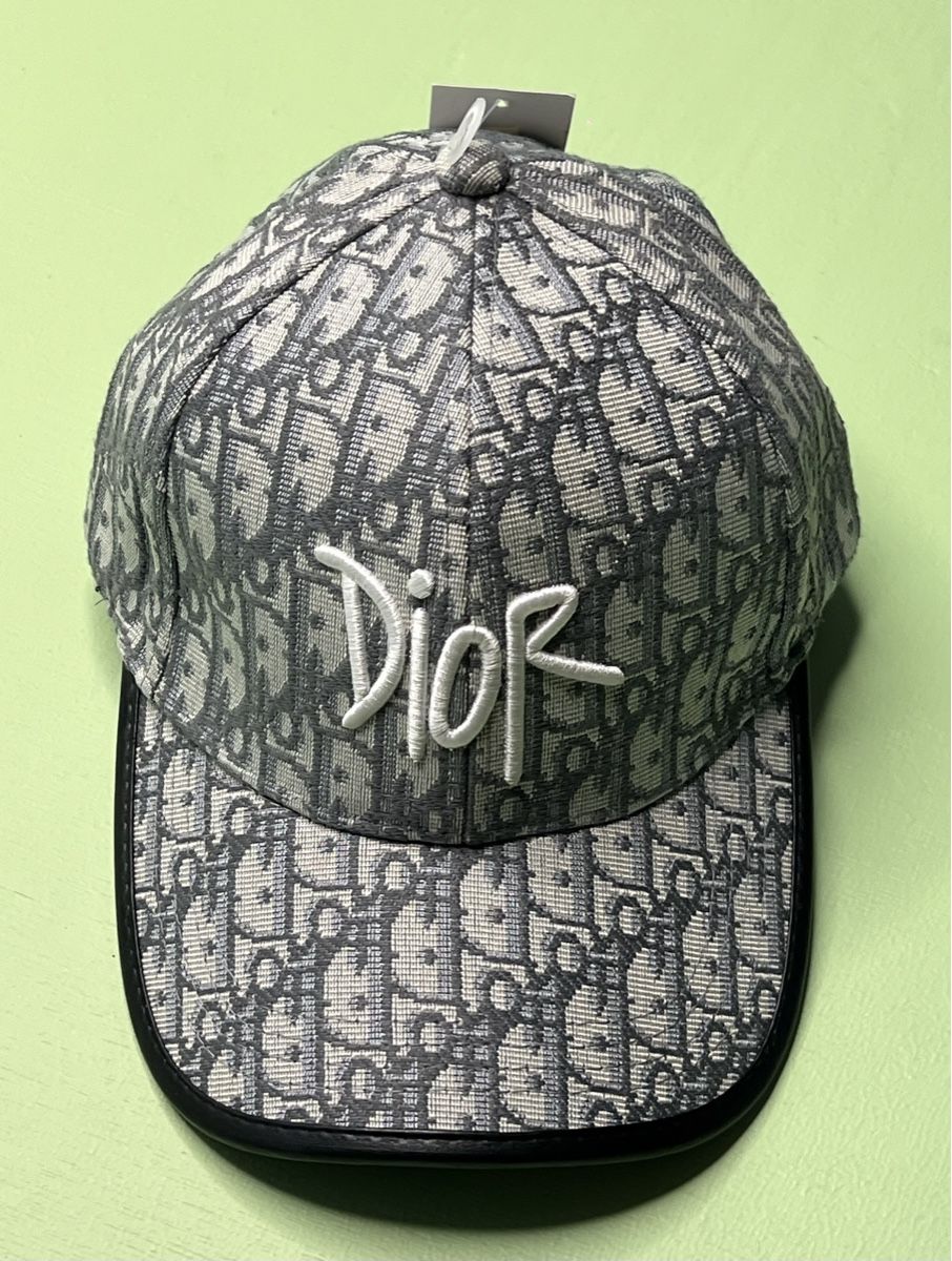 Dior Sonstige Kleidung & Accessoires: DIOR Cap ...Jacarre...HellGrau mit Schutzplastik... NEU – Neu und originalverpackt aus Zürich von stock4you 1