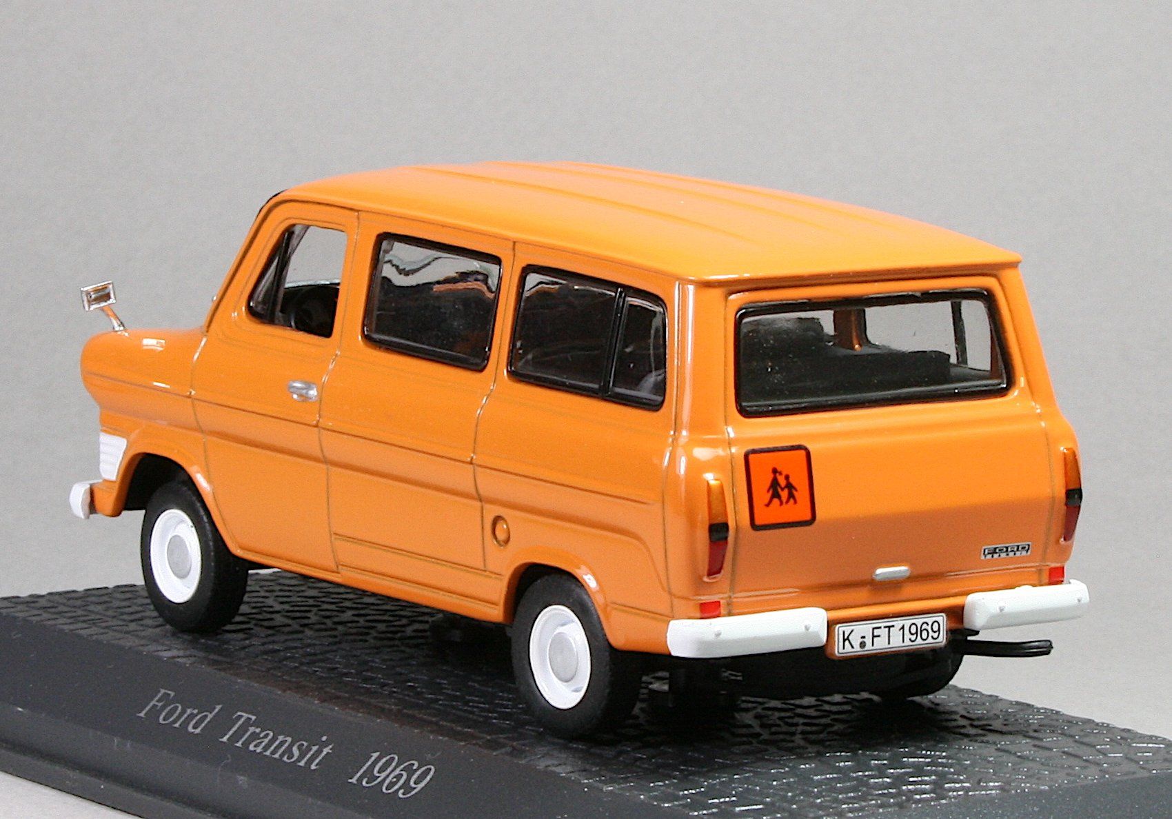 IXO Modellautos: Atlas/IXO Ford Transit 1969 – Neu und originalverpackt aus Elsau von Peekay8 5