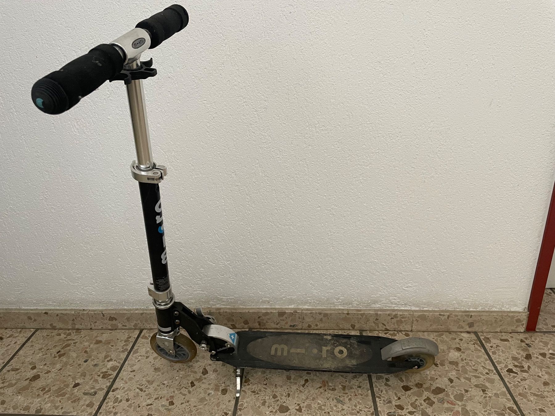 Scooter: Micro Sprite Special Edition Black Stripe – Usato da Amriswil venduto da einkaufverkauf