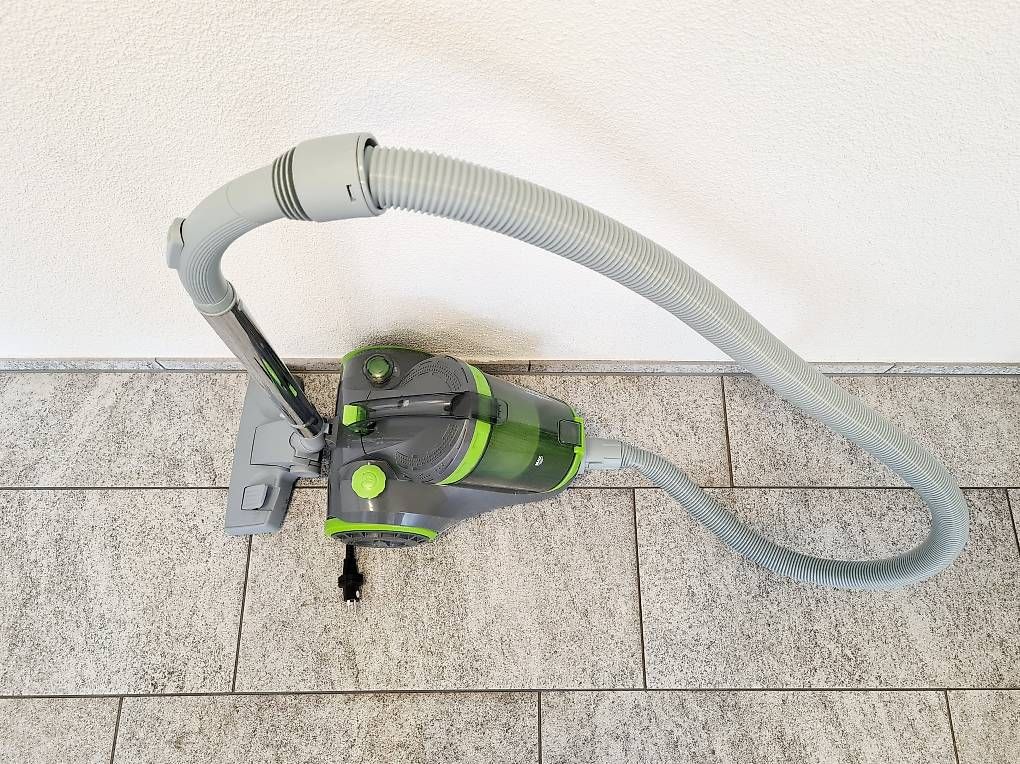 Aspirapolveri & Accessori: Staubsauger, wenig gebraucht – Usato da Zürich venduto da casaka001 1