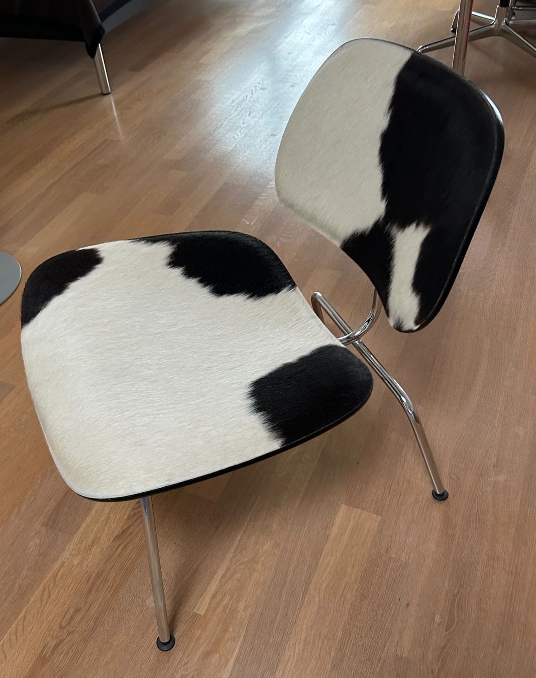 Vitra Poltrone: Eames LCM Fell s/w – Usato da Bolligen venduto da ursn2007 1