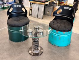 Ölfass-Sessel mit Sportschalensitz – Upcycling Unikat