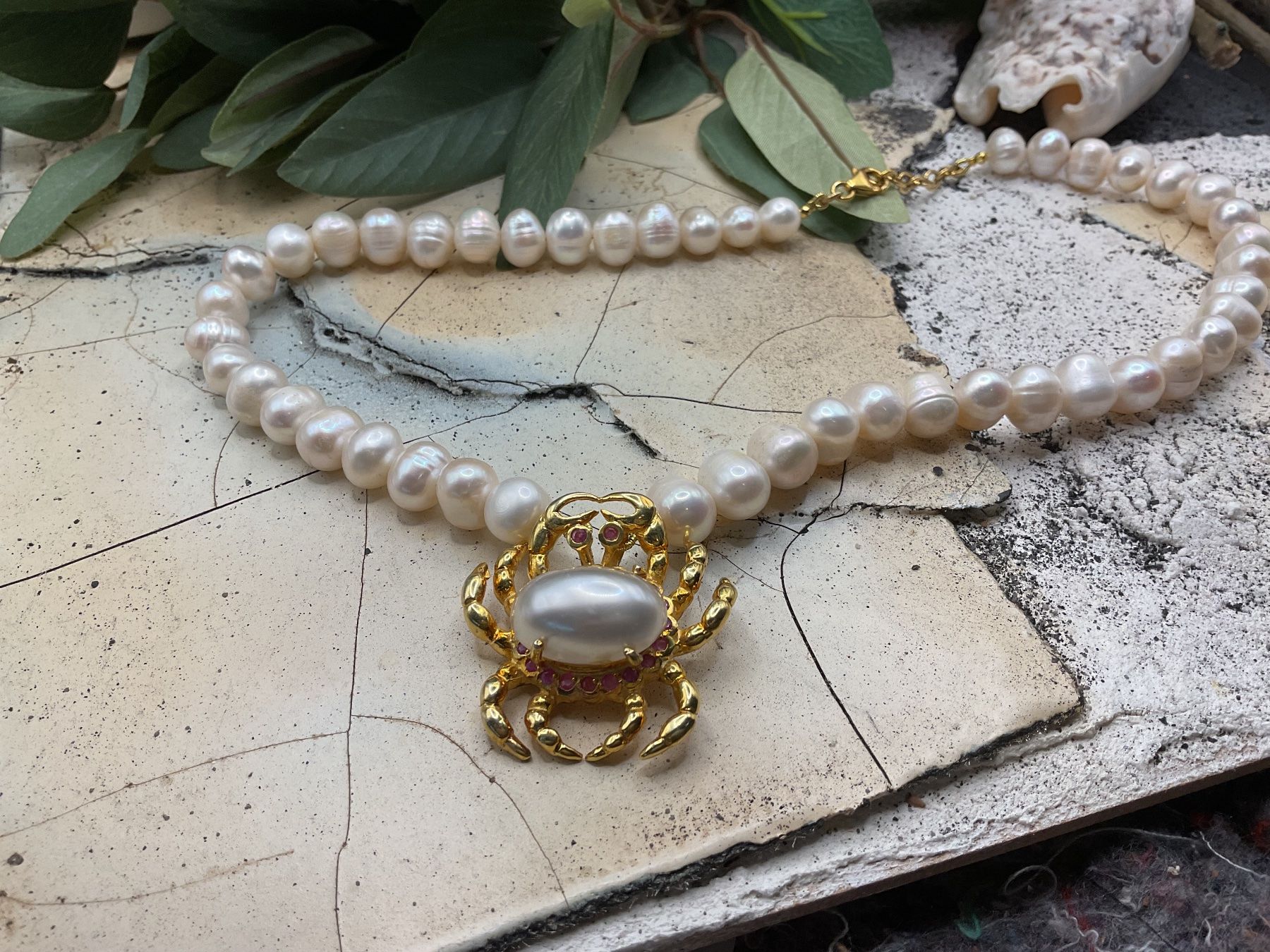 Catenine: Aussergewöhnliches Perlen Collier mit einer Silber Krabbe – Nuovo (secondo la descrizione) da Luzern venduto da S.Kern01 8