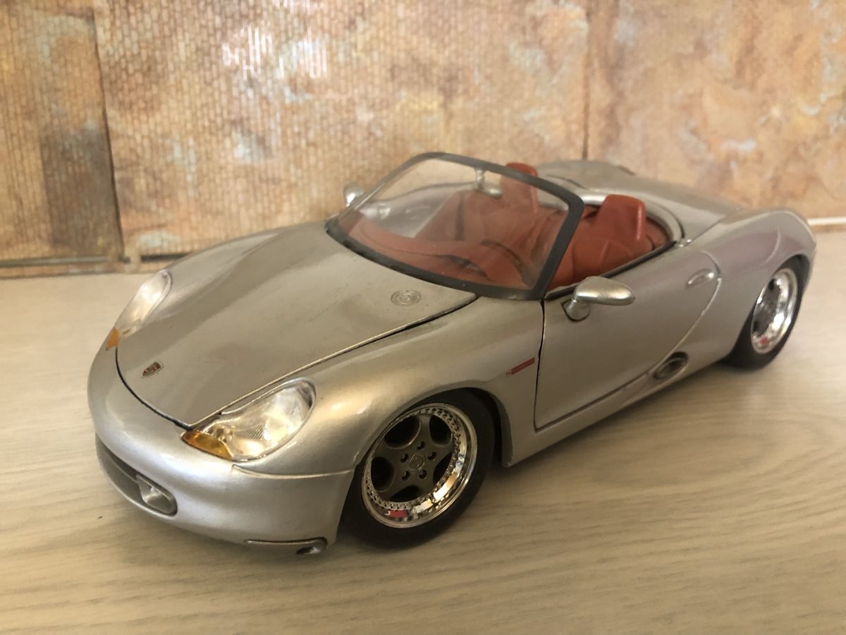 Porsche Modellini d'auto: Porsche Boxster Cabriolet 1/18 Modell – Usato da Belp venduto da Kbasic